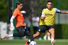 开云体育登录-意甲球队备战下一轮比赛,球员训练积极进行