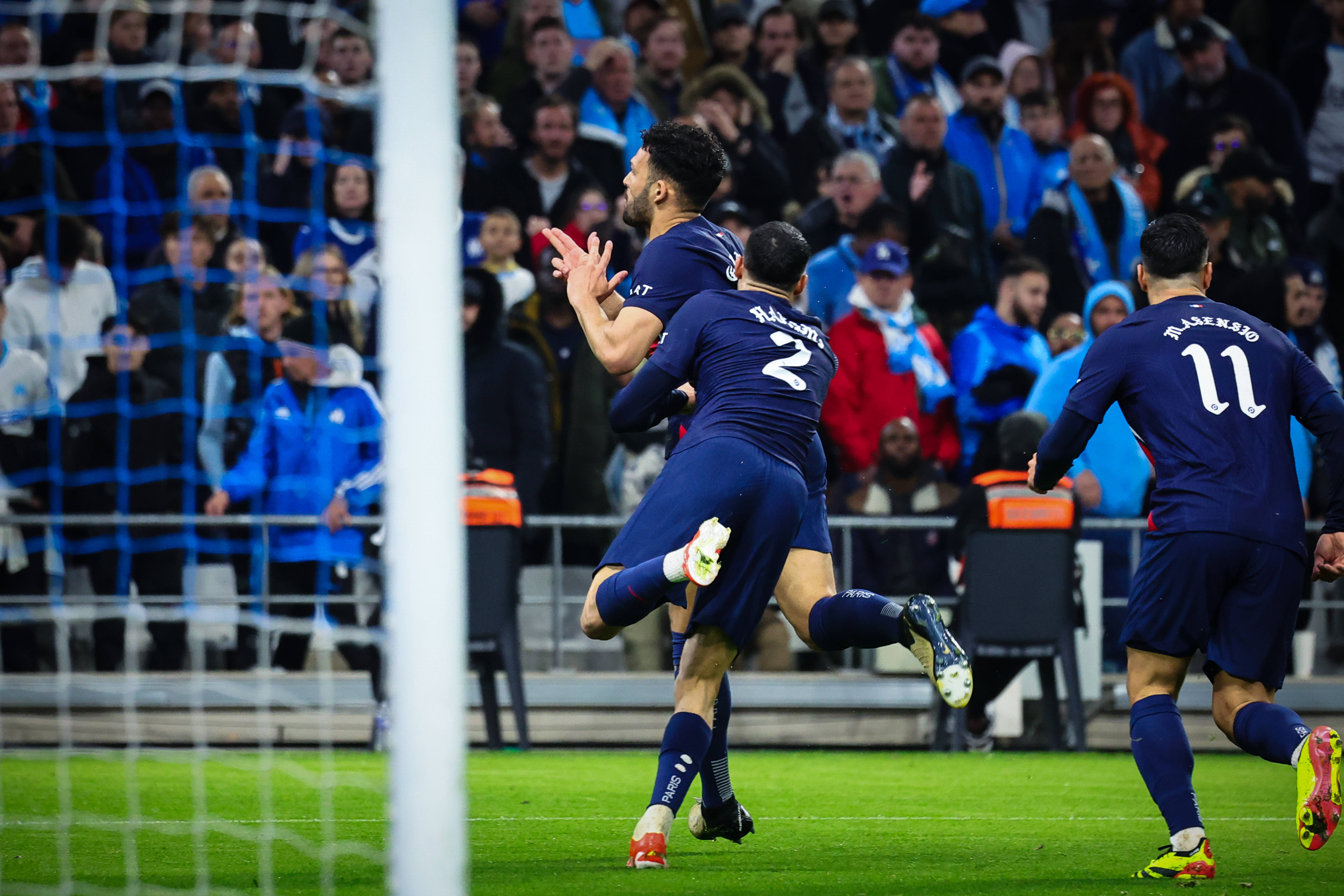 巴黎圣日耳曼客场大败，遭遇非常尴尬()  第1张